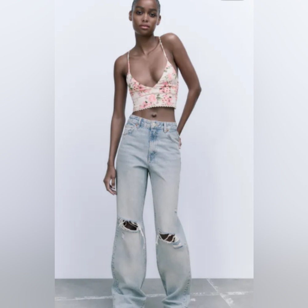 NWT! ZARA COTTON V NECK triangle CROP TOP Button BACK Medium NEW!